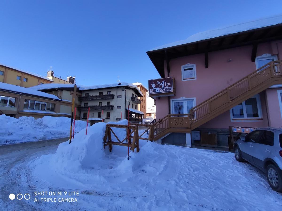 Appartamenti Alpi Passo del Tonale Exterior photo